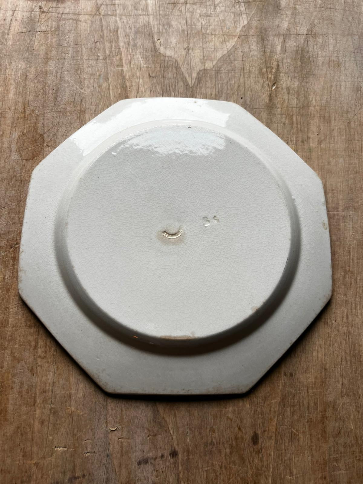 Assiette Creil et Montereau 24cm