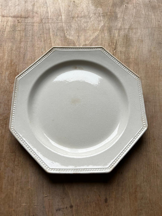 Assiette Creil et Montereau 24cm